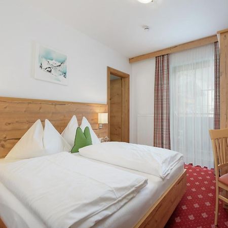 Pension Haus Am Dorfplatz Flachau Zewnętrze zdjęcie